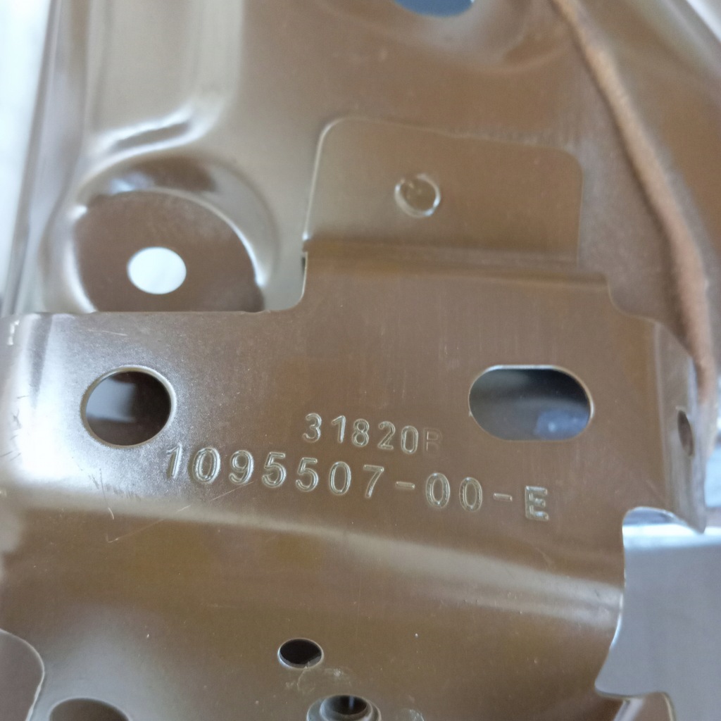 фото №8, Tesla model y element бок внутренний багажника левый оригинал