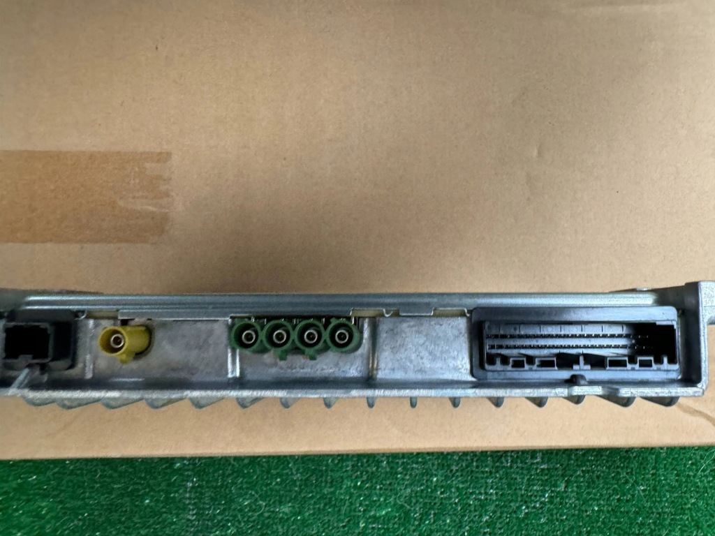 Range rover velar l560 модуль керування камери Ціна