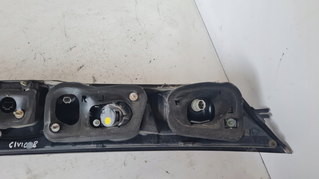 Накладка молдинг крышки багажника honda civic viii 8 132-16721 europa Оригинал