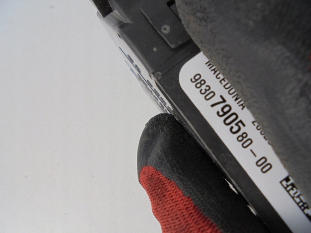 фото №4, Коробка предохранителей citroen jumpy iii 2.0 d 20 r