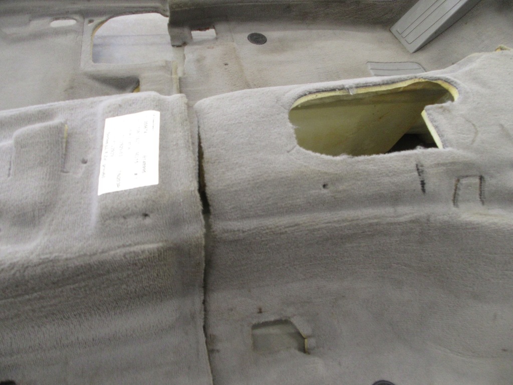 фото №12, Обшивка обивка коврик пол bmw e60 e61 europa