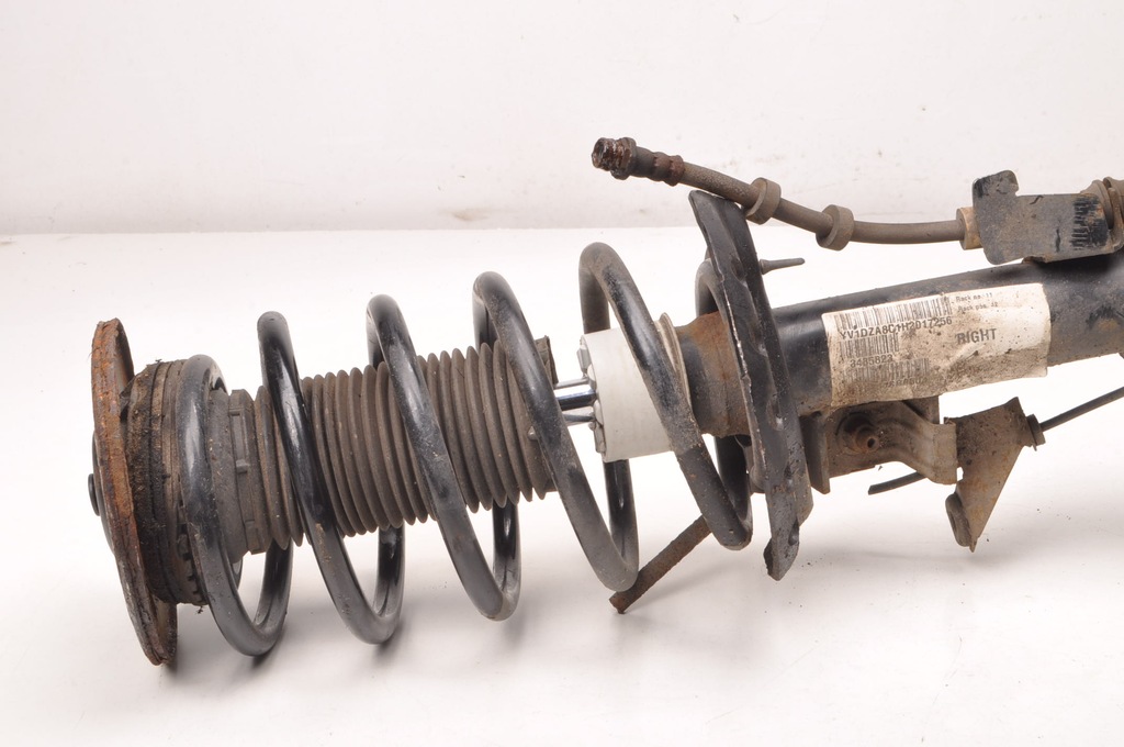 фото №7, Volvo xc60 i 2.4 d3 / d4 амортизатор перед передний правый 31340477