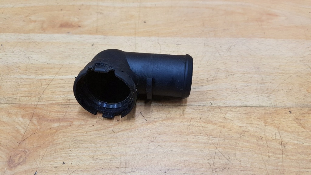 Купити Патрубок води fiat stilo 1.9 jtd