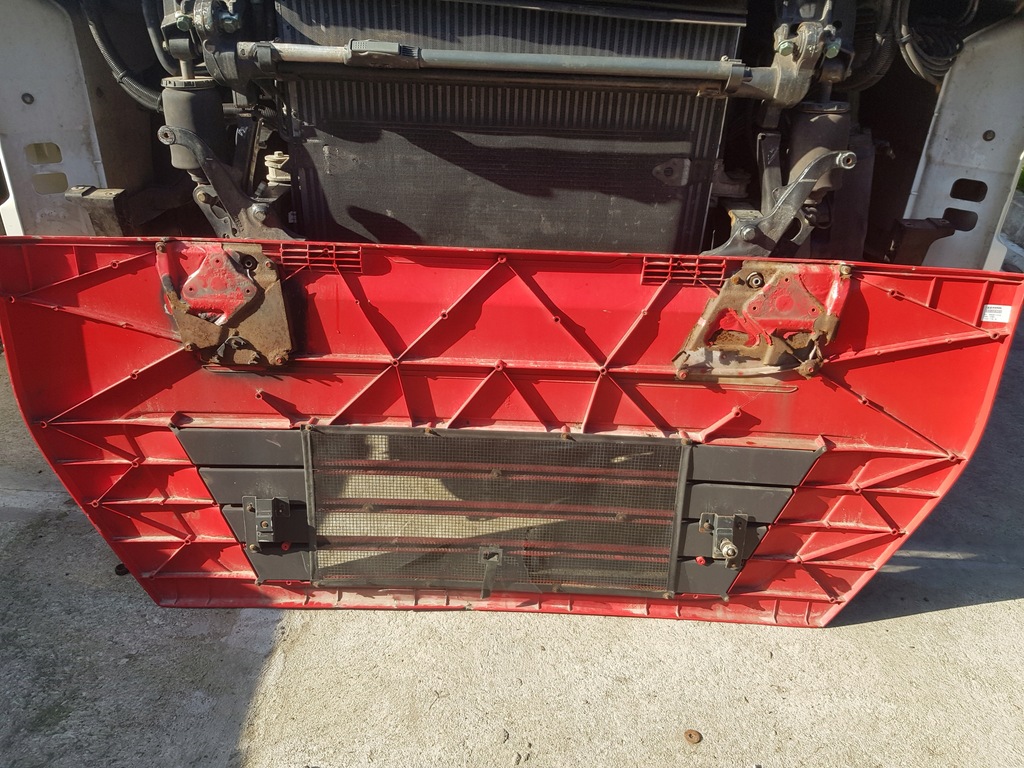 фото №16, Iveco stralis trakker решітка радіатора решітка радіатора капот вузька