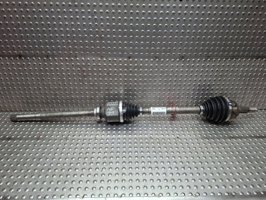 Купити Привідний вал передня права 1440100780 citroen jumpy ii expert ii 2007-