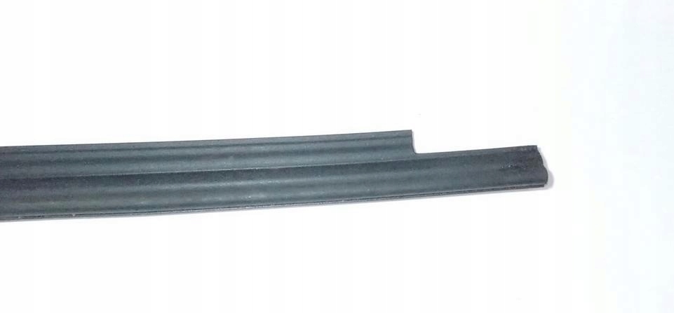 фото №8, Прокладка рамы крыша правая audi rs5 8t 2011