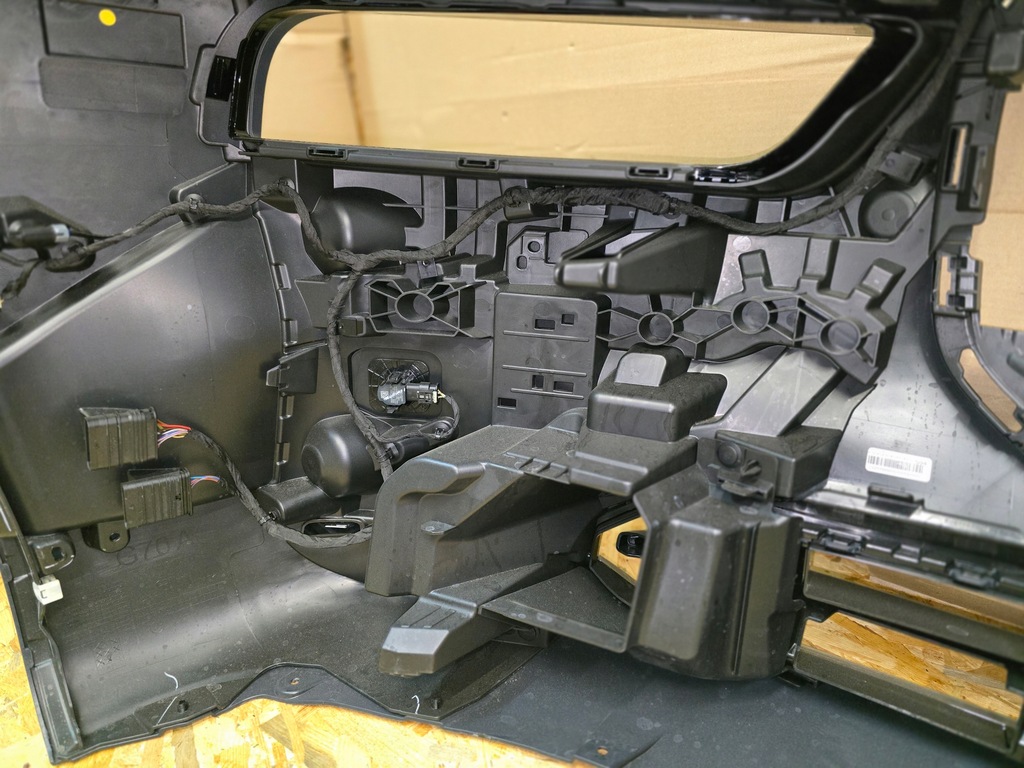 фото №12, Bmw 7 g70 бампер передний kompletny новый датчики радары жгут