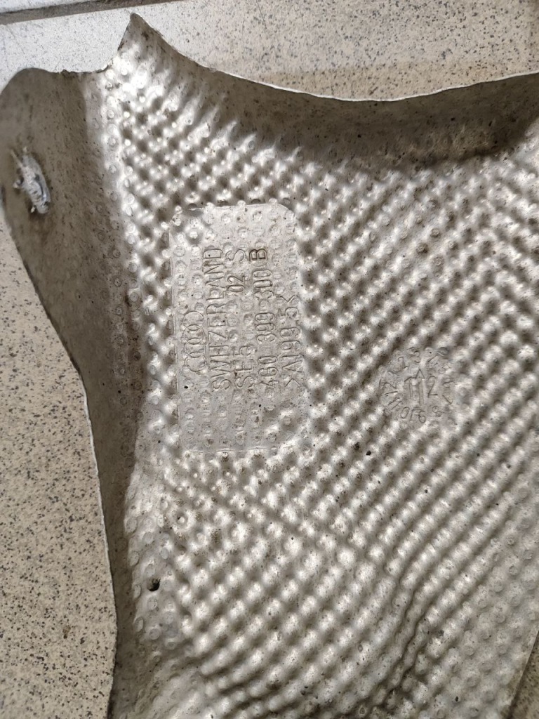 фото №1, Audi a6 a7 защита тепловая 4g0399300b