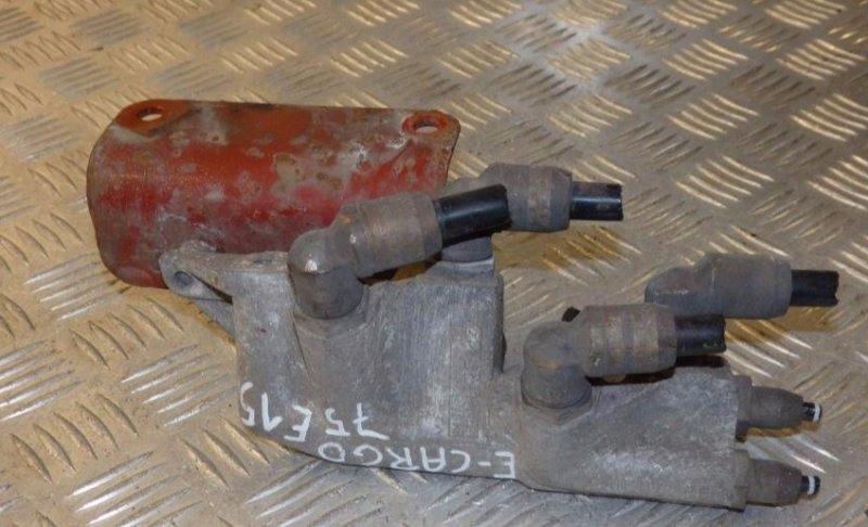 фото №1, Iveco eurocargo 91-02 розподільник трубопровід повітря