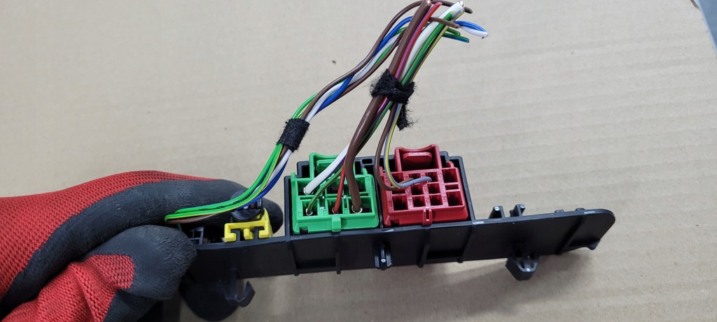 фото №10, A3 8v lift s3 разъёмы штекер сиденье сидений колодка передних