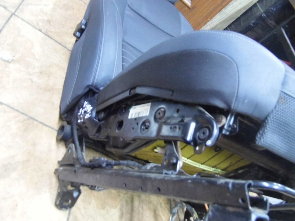 фото №11, Volvo v50 s40 ii 2.0d 05' сидіння лівий перед