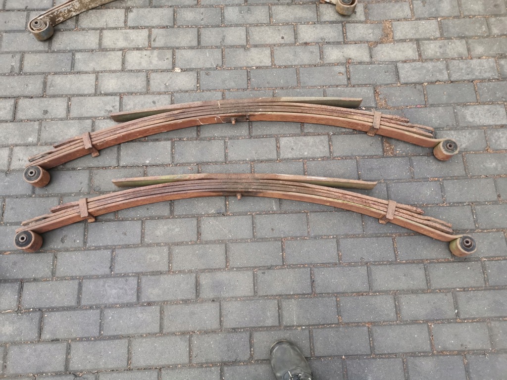 фото №1, Ресора задня задній mercedes kaczka 5 щітка