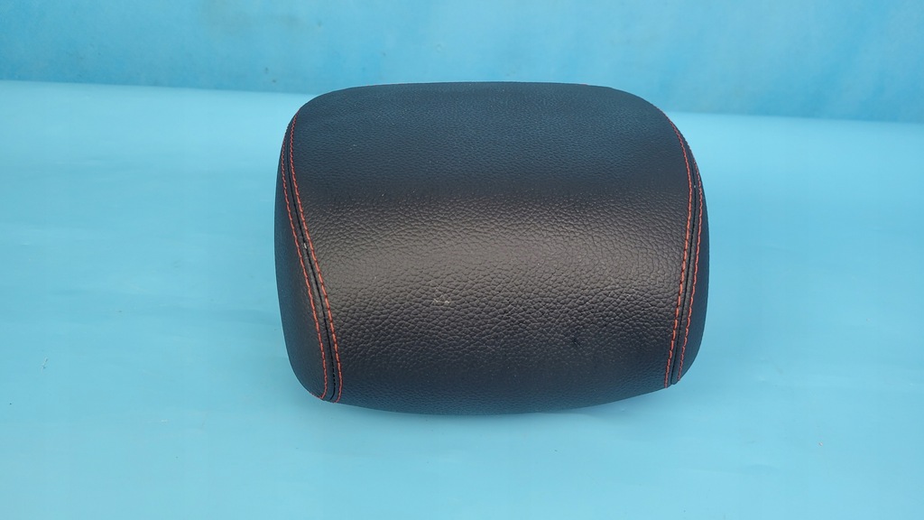 фото №5, Mercedes x247 glb 200 23r подголовник сиденье передний