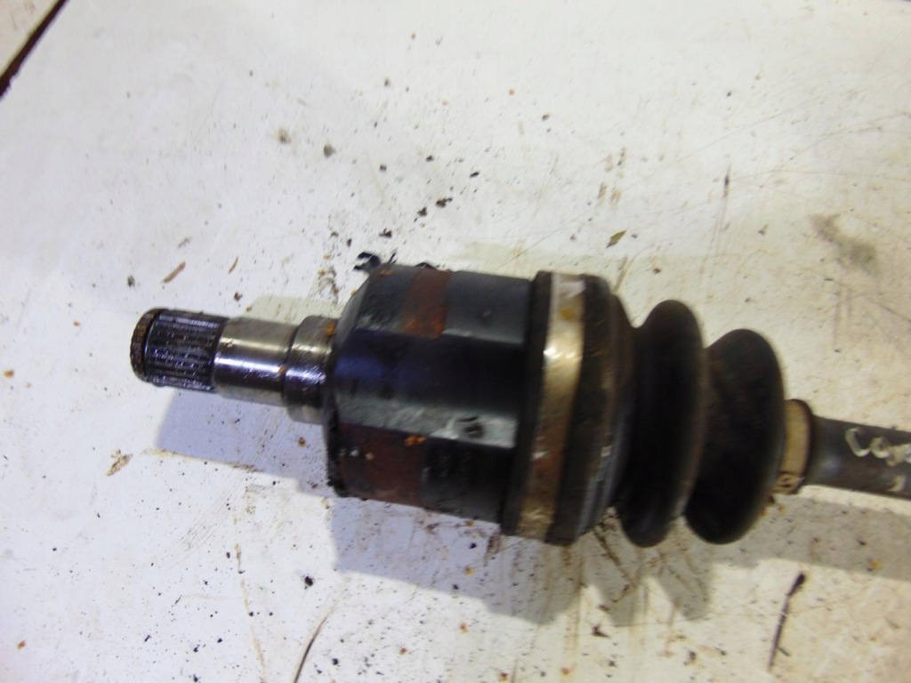 фото №4, Привідний вал ліва kia carens iii 2.0 crdi