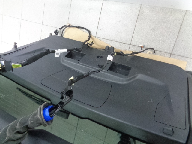 фото №10, Кришка багажника задня скло задня комплектна лампи peugeot 3008 ii lift evlc 2021 rok