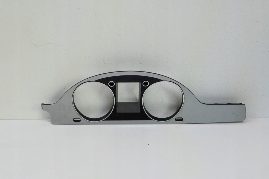 фото №1, Защита спидометра vw passat cc 357 3c8858366g 2.0l дизель 103kw 2010