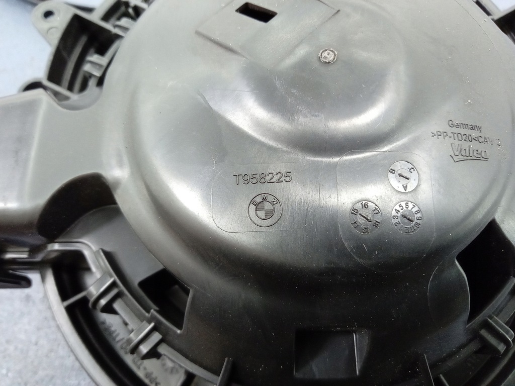 фото №7, Bmw 3 f34 f32 f30 воздуходувка воздуха t942466