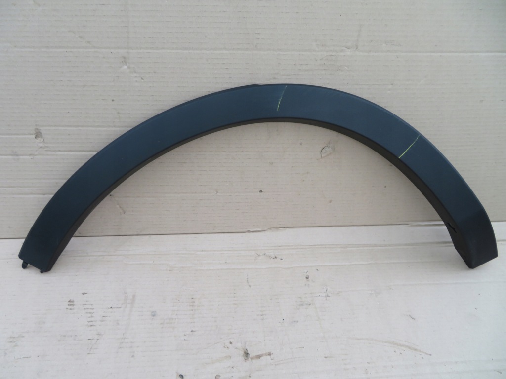 фото №1, Volvo xc40 ii права молдинг крила задня