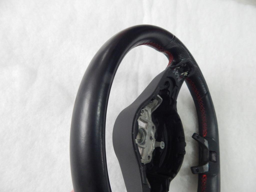 Mercedes w118 w177 x247 w205 w253 - воздуховод oryg czerwona nić amg Цена