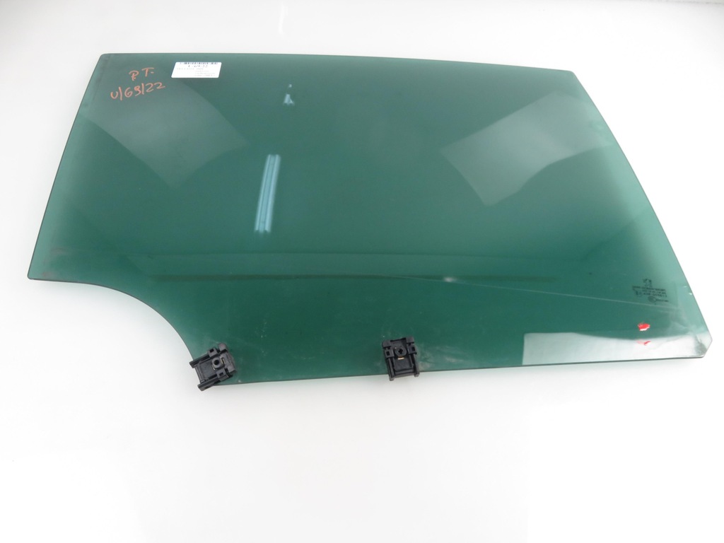 фото №1, Стекло правая задняя peugeot 3008