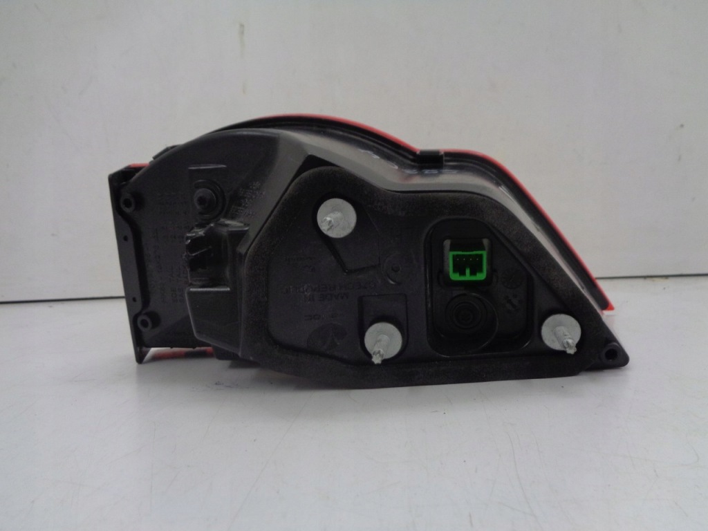 фото №2, Jaguar f-pace лампа лівий задня w кришка