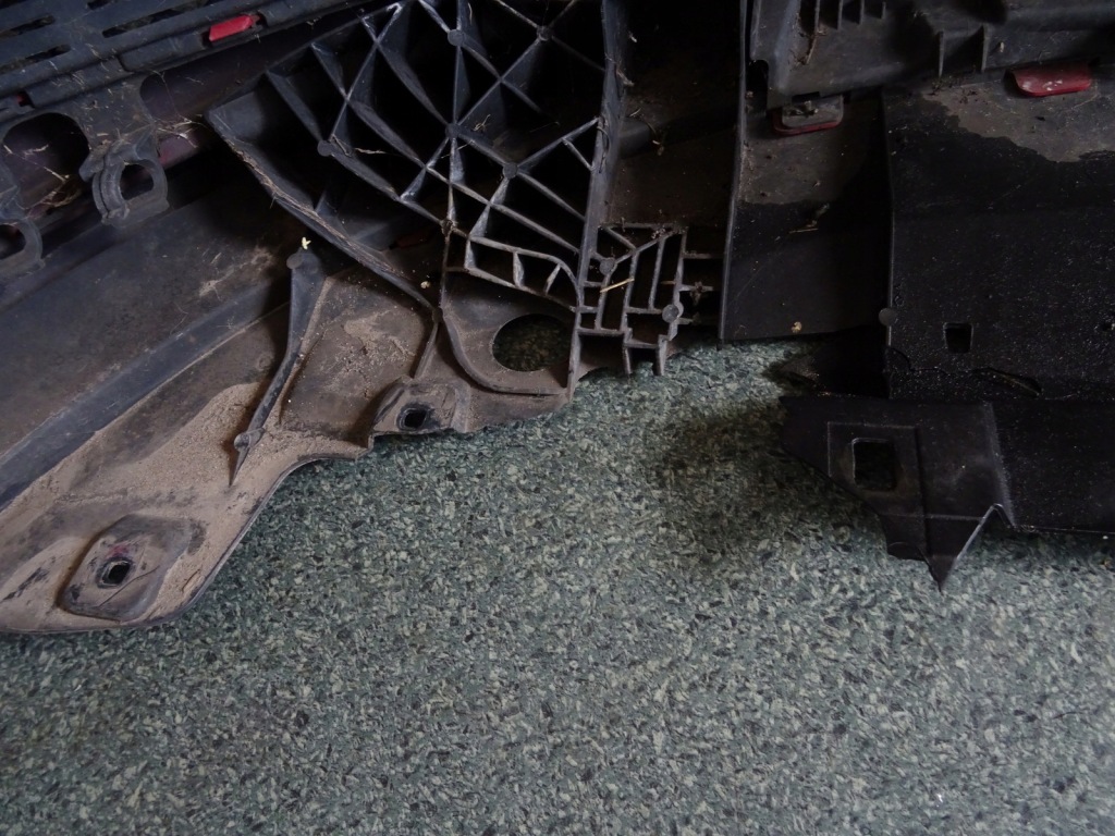 Mercedes a-klasa 176 w176 amg бампер передний без pdc под радар в Украине