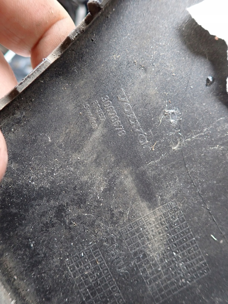 фото №13, Volvo xc70 ii lift 07- cross country бампер перед передний омыватель 30678678