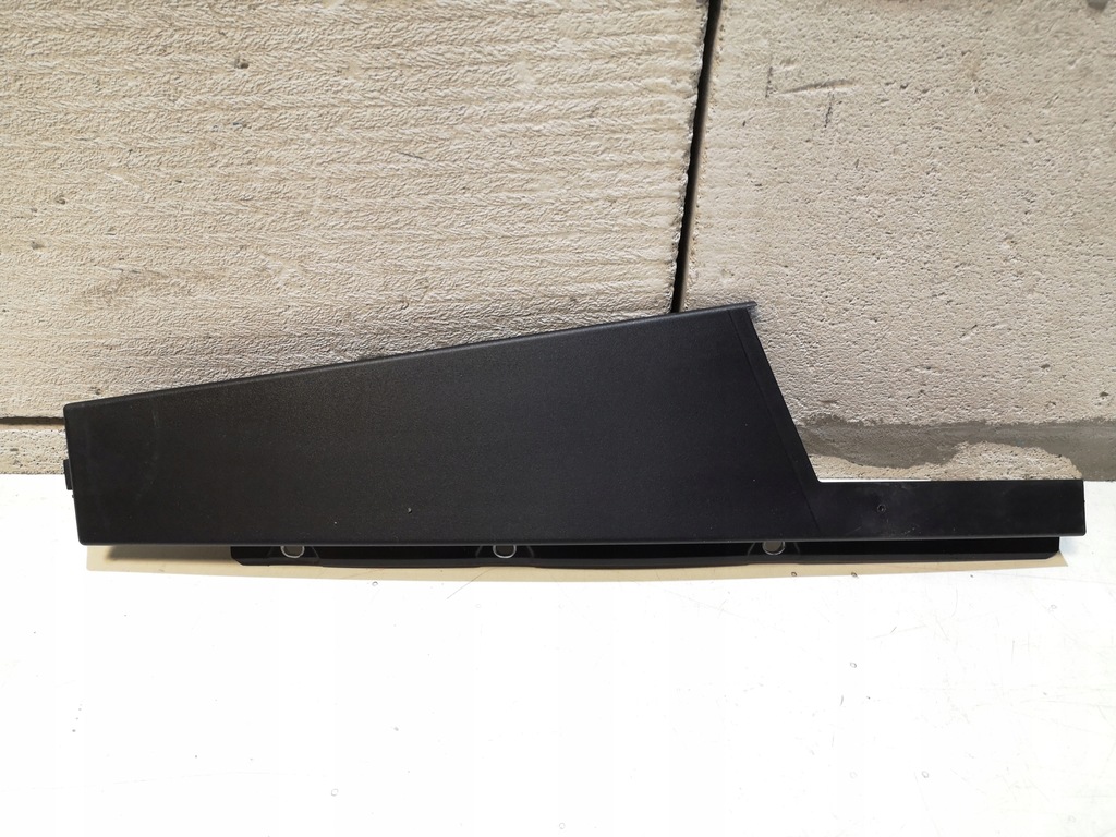 фото №1, Молдинг дверь левый задняя jeep renegade 2019-