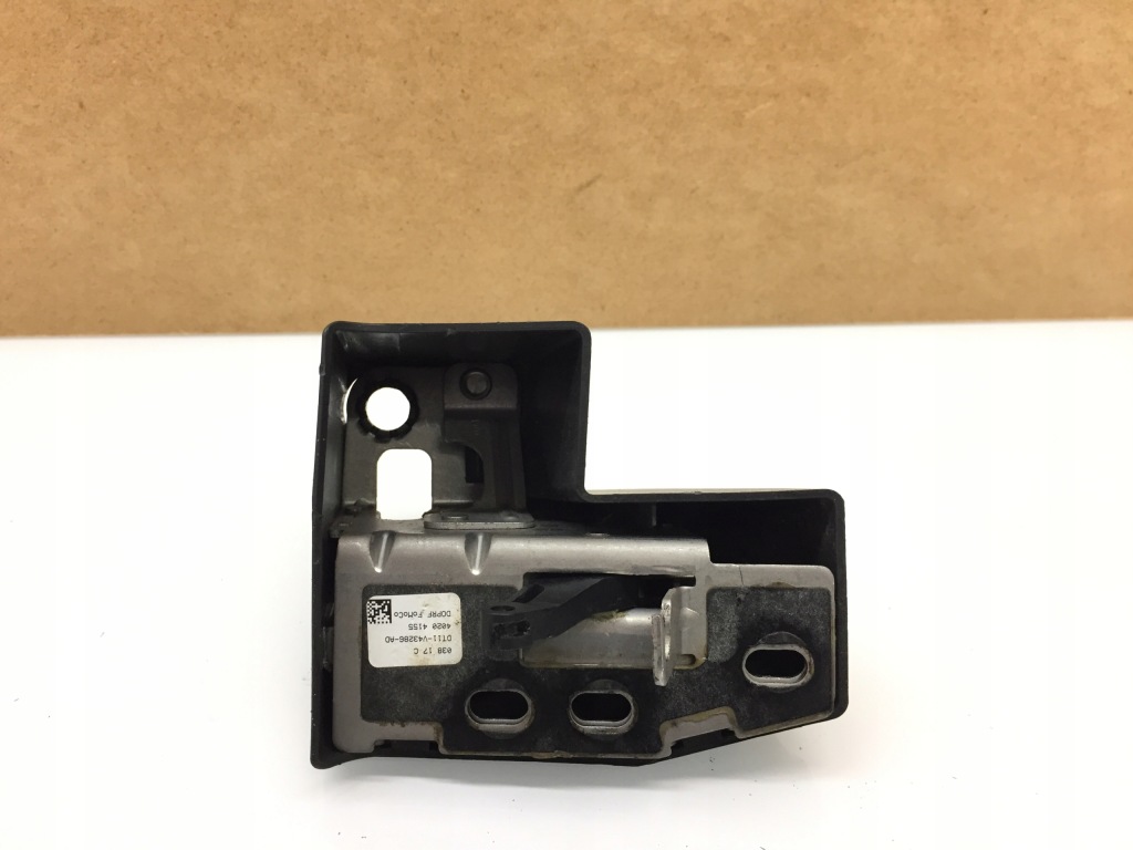 фото №3, Transit connect mk2 замок двері правий задня