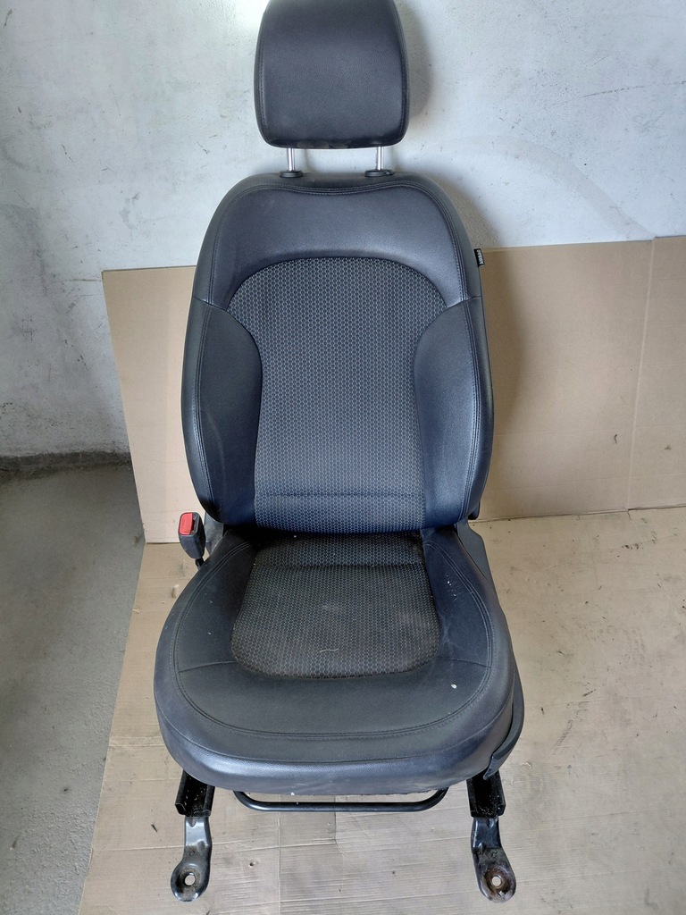 фото №1, Hyundai ix35 сиденье левый перед подушка безопасности anglik