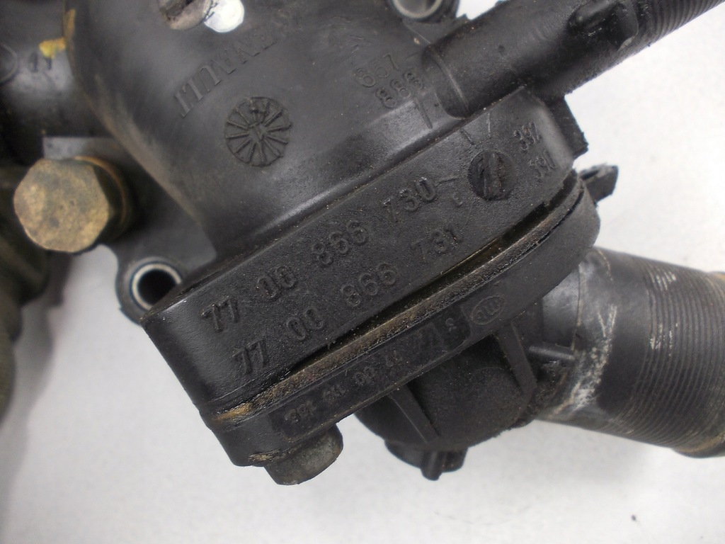 фото №6, Корпус термостата mitsubishi space star 1,9 did 01 98-05