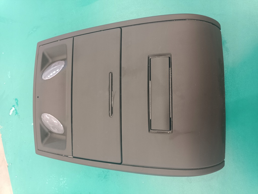 фото №1, Dodge grand caravan v панель потолочный освещение