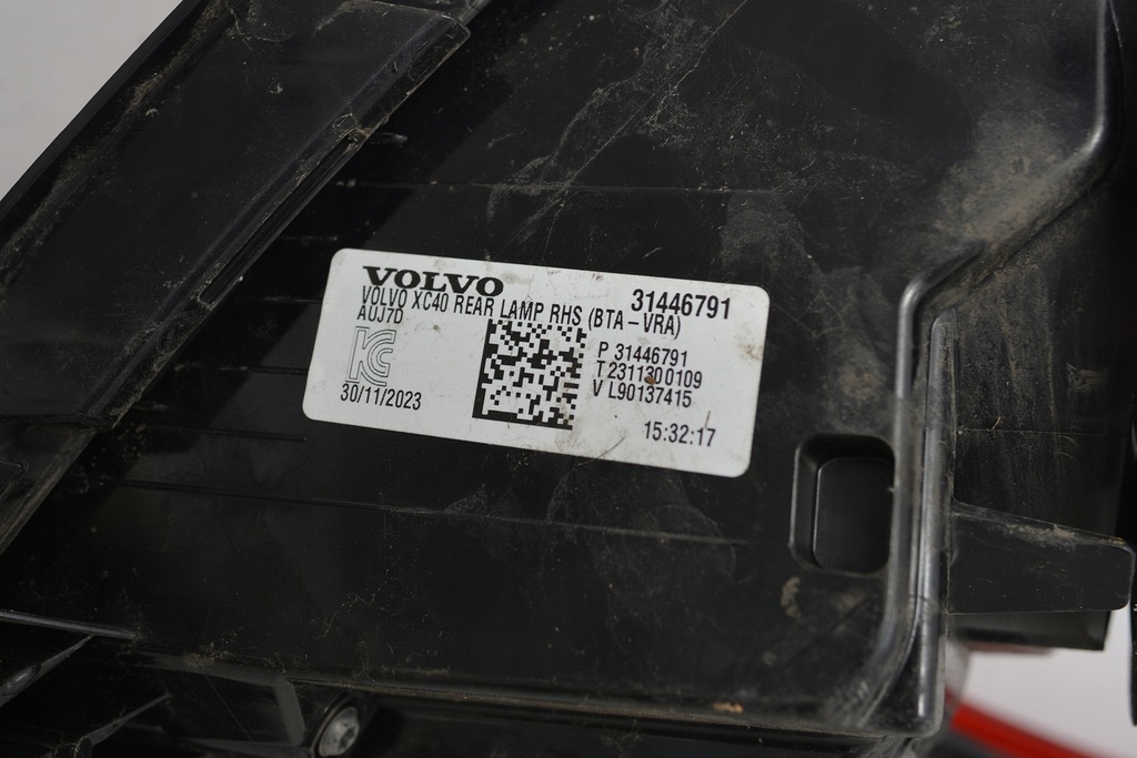 фото №14, Volvo xc40 ii лампа права задня правий задня 31446791