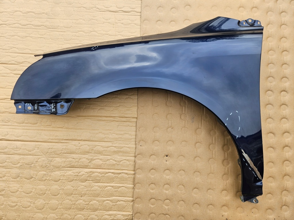 Купити Toyota avensis t25 06-08 крила лівий 8s6