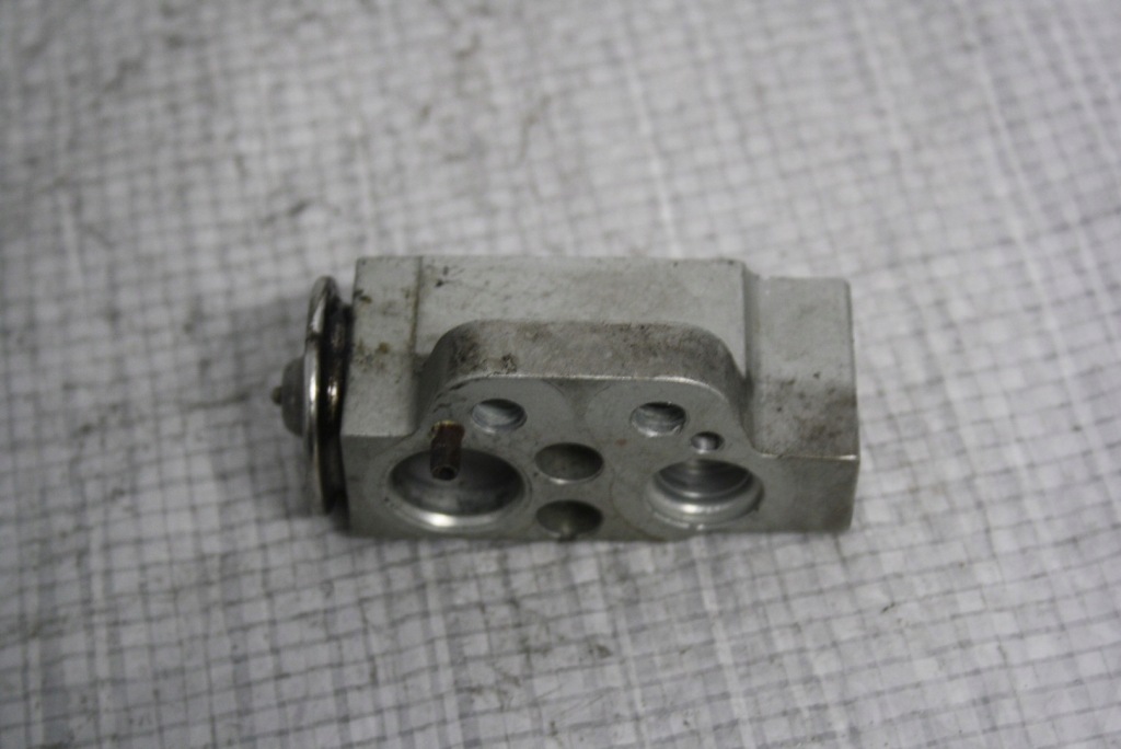 фото №11, Клапан расширительный vw polo 6q 9n ibiza iii 52268990