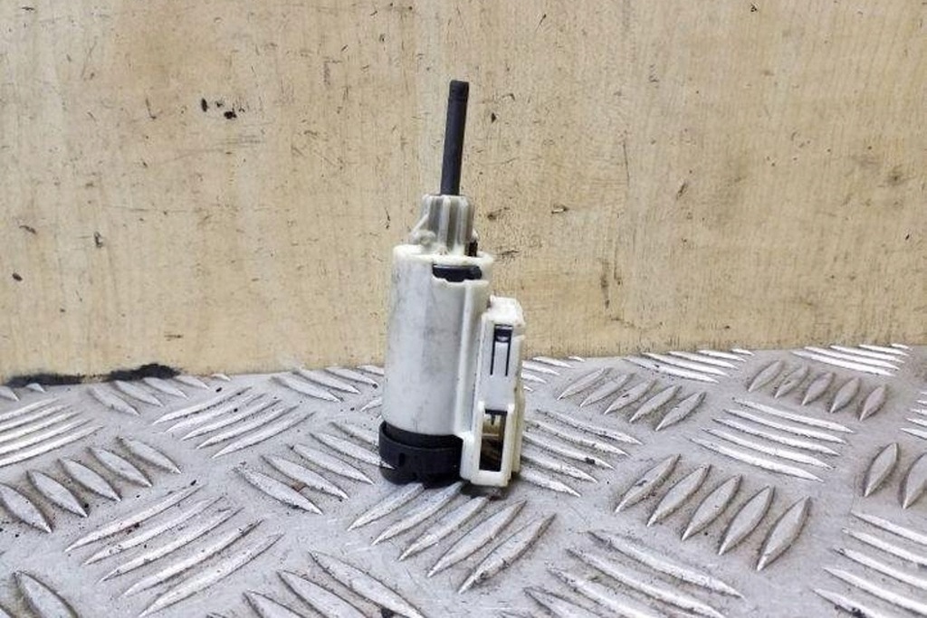 фото №7, Датчик педалі гальма vw transporter v t5 minibus / passenger 8e0927189b