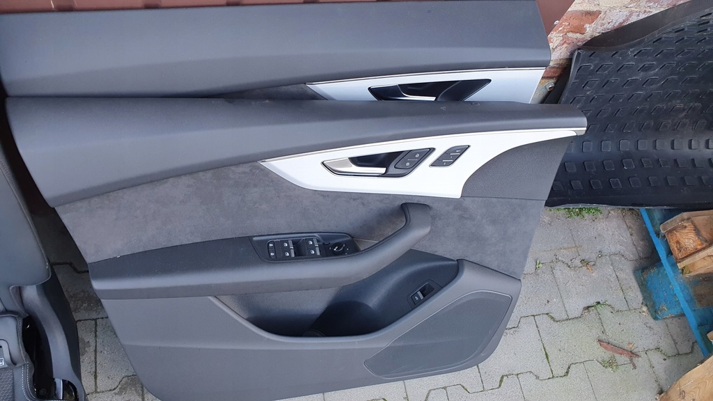 фото №8, Сиденья середина audi q8 4m sline