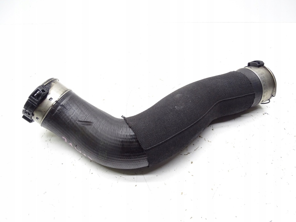 Труба пабтрубок  шланг интеркулер воздуха opel insignia a рестайлинг  1.6 cdti Киев