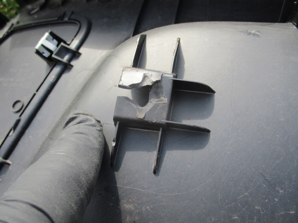 фото №8, Altea xl 2009-2014 r lift-osłona кришки оббивка з кришки 5p8867601e