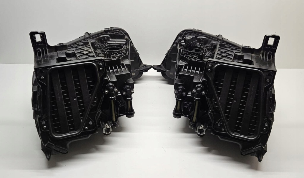 Audi q3 rsq3 83a matrix full led лівий правий фара фара Доставка