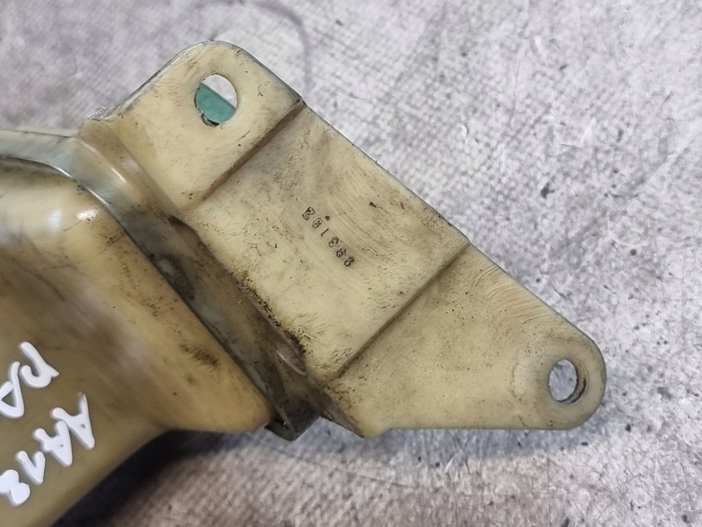 фото №8, Бачок жидкость do усилителя оригинальный номер 8d0422373c vw passat b5 1.9 tdi 00r