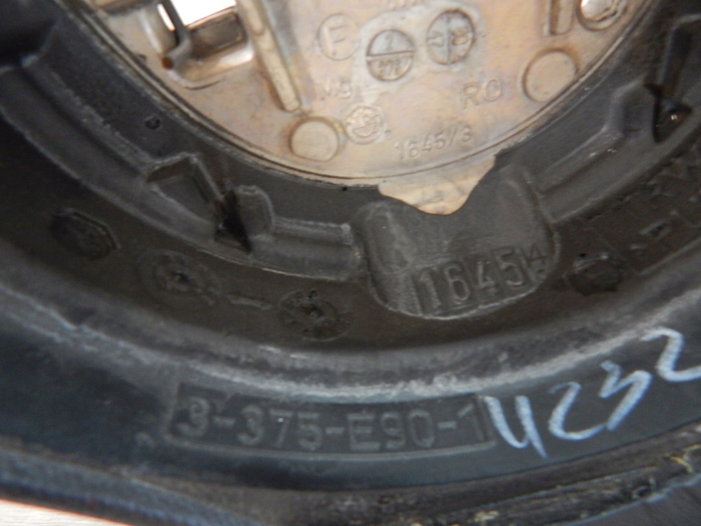 фото №9, Bmw e84 e90 e91- воздуховод nowa кожа 3-375-e90-1