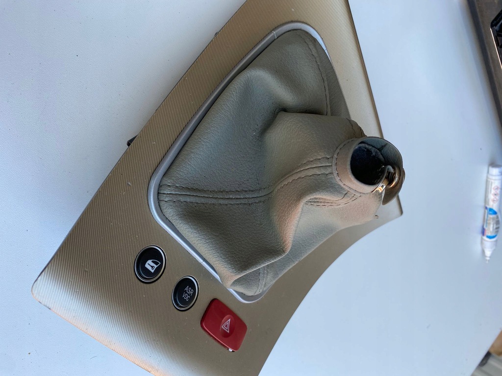 фото №1, Защита рамка домкрата переключатели alfa romeo 159