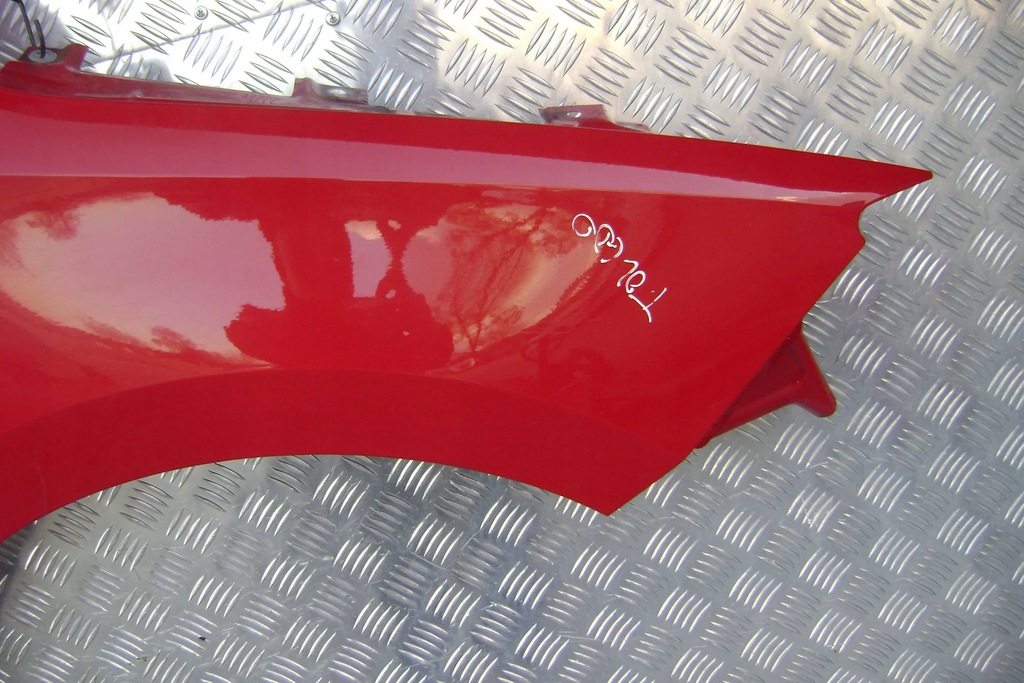 фото №4, Seat toledo iv rapid - крыло правый lf3k