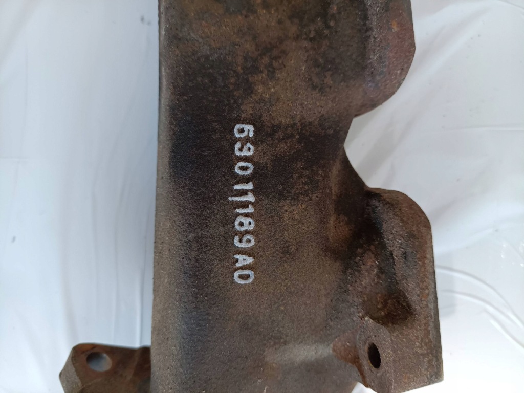 Колектор випускний 2022 jeep grand wagoneer 53011189ad в Україні