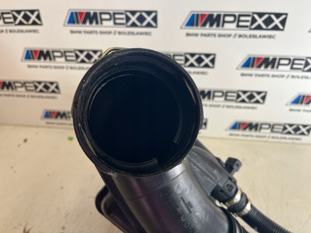 фото №12, Bmw f10 f11 резонатор воздухозаборник труба воздуха 8512014 8508047 8512249