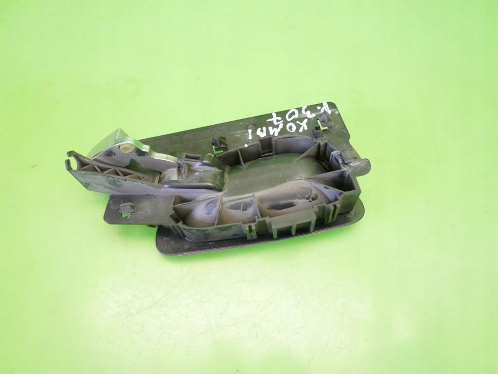 фото №6, Ручка внутрішня ліва перед peugeot 307 phi 01-05