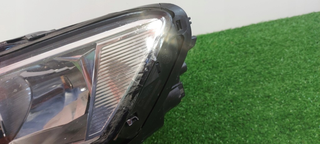 фото №2, Volkswagen оригінальний номер 2ga941005b фара