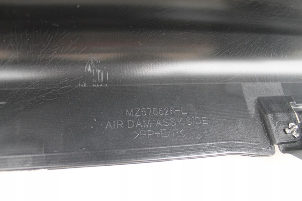 фото №7, Накладка накладка порог левая phev outlander iii