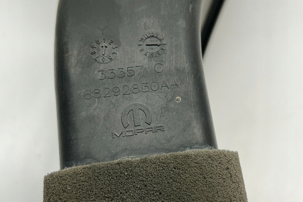 фото №10, Труба повітря dodge ram 1500 pick-up dj, ds 68292830aa 5.7l бензиновий